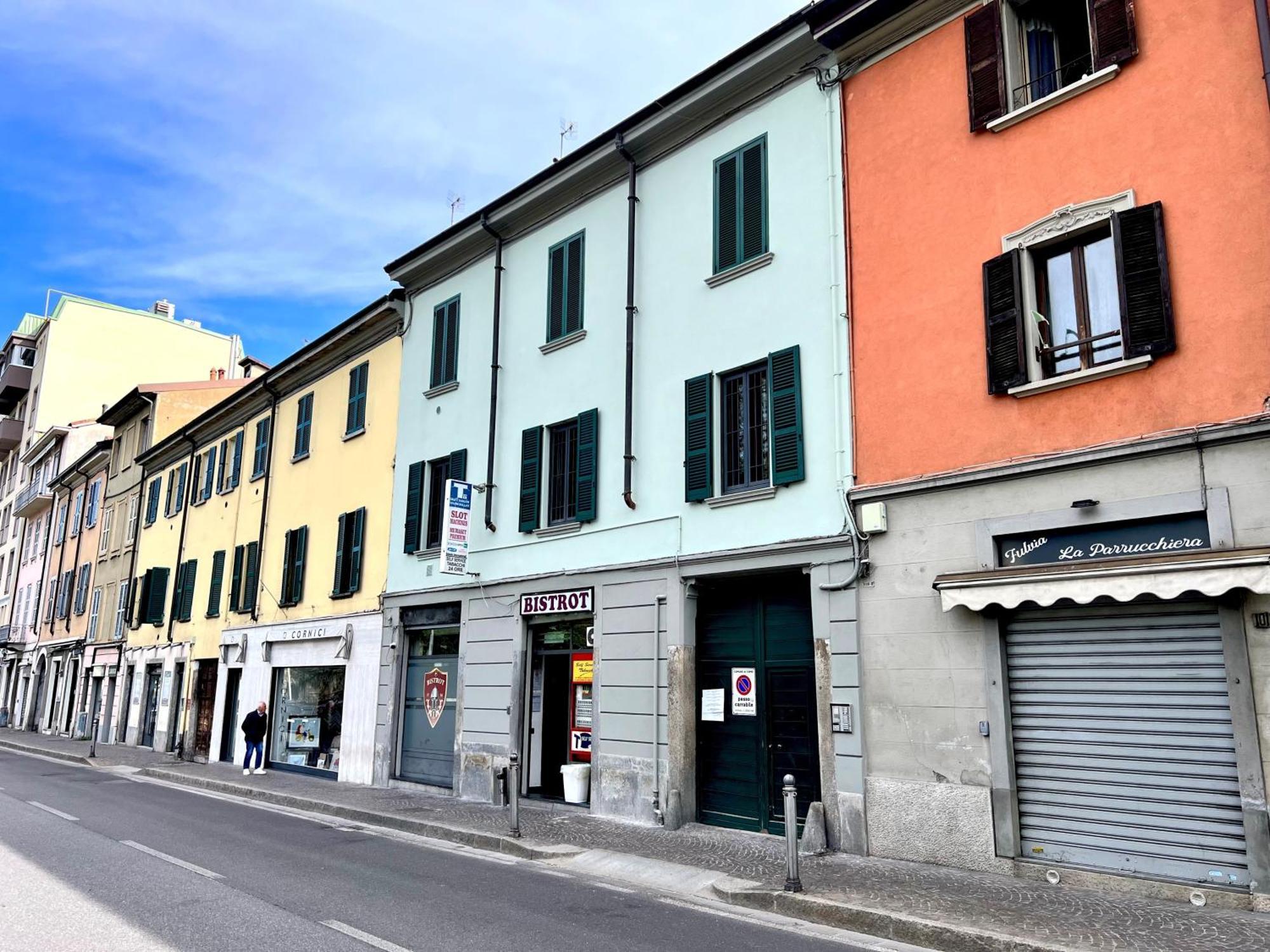 Prestige Duomo Apartment - Lake Como Exterior photo